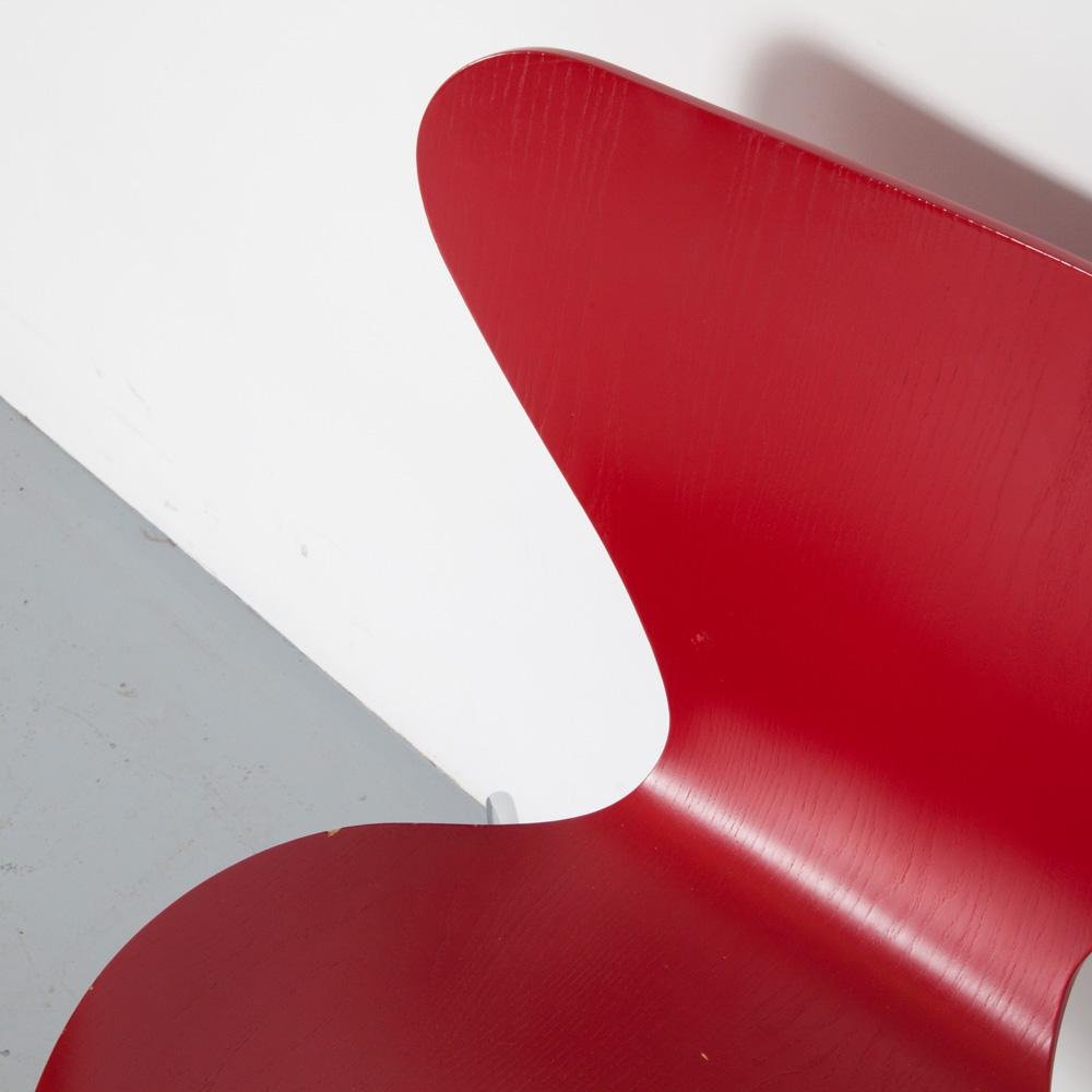 Red Butterfly Chair by Arne Jacobsen for Fritz Hansen