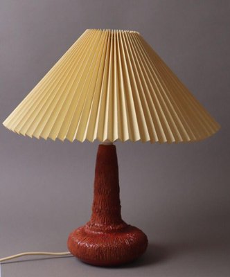 Red Ceramic Table Lamp from Studio pottery HH, Denmark-ESB-1376546