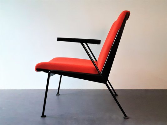 Red Oase Lounge Chair with Armrests by Wim Rietveld for Ahrend De Cirkel-NV-986914