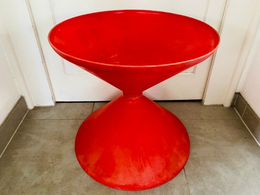 Red Plastic Flower Planter-PYR-941208