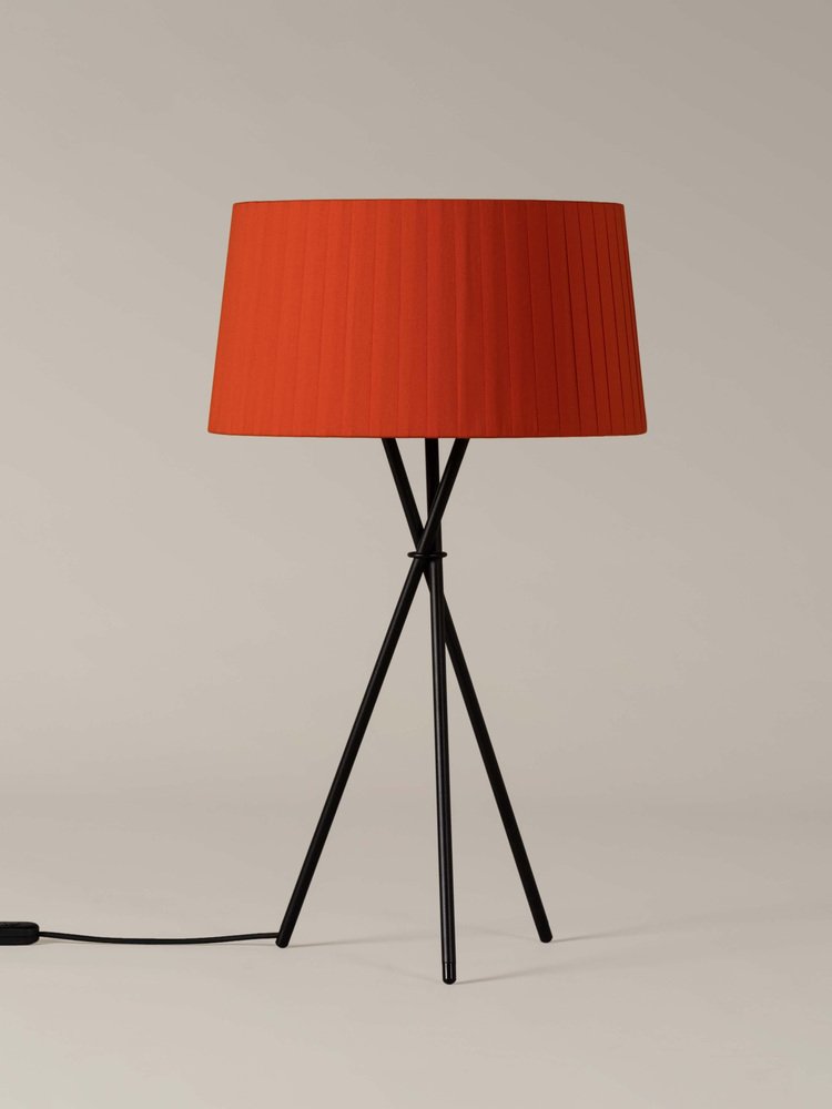 Red Trípode G6 Table Lamp by Santa & Cole