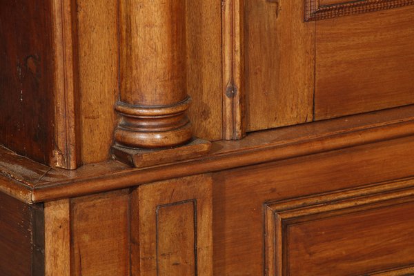 Renaissance / Early Baroque Wardrobe in Walnut, 1670s-DXD-1790236