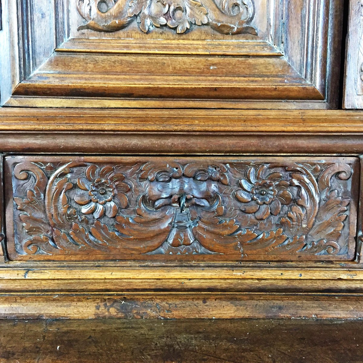 Renaissance Richly Carved Cupboard, 1580