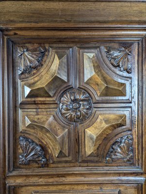 Renaissance Style Bonnet in Wood-HLV-2033095