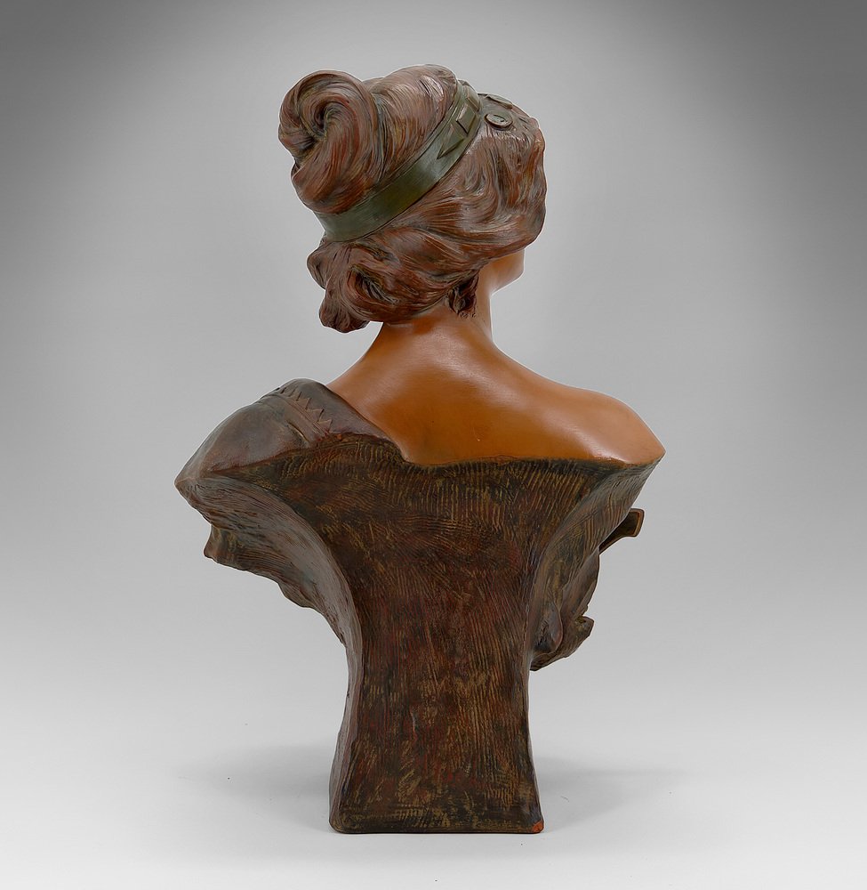 Ricardo Aurilli, Bust of Judith, 1900, Terracotta