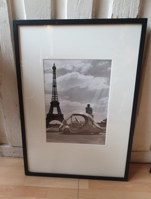 Robert Doisneau Paul Arzens' "Electric Egg" in front of the Eiffel Tower 1980-ICD-971990