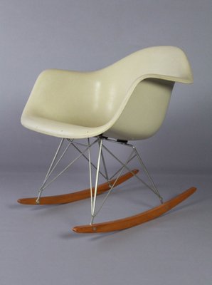 Rocking Chair by Charles & Ray Eames for Herman Miller-TY-1110406