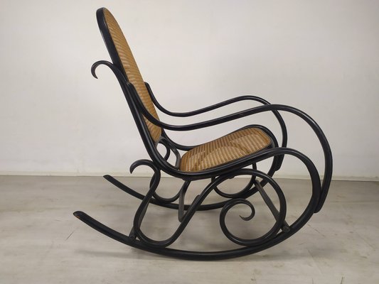 Rocking-Chair by Michael Thonet for Thonet-EAD-1029405