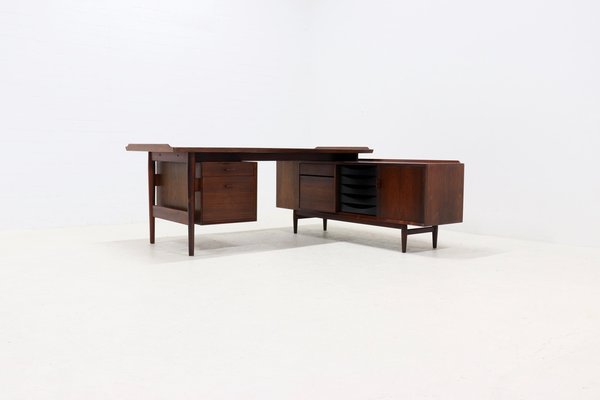 Rosewood Executive Desk Model 209 by Arne Vodder for Sibast, 1955-VV-1805333