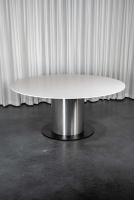 Round Dining Table with Central Barrel-PMQ-2020323