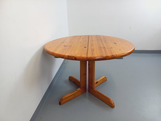 Round Extendable Pine Table, 1970s-AHO-1811738