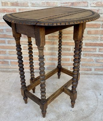 Round Folding Center Oak Table with Carved Top and Solomonic Legs, 1940s-NOU-1752709