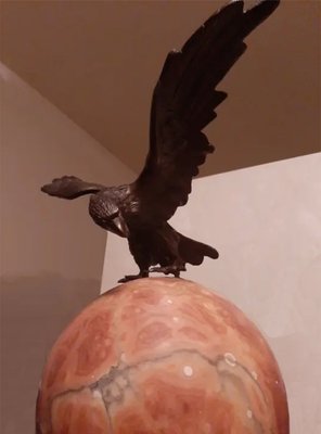 Round Full Moon Shape Alabaster Table Lamp with Bronze Eagle, 1920s-ODB-733490