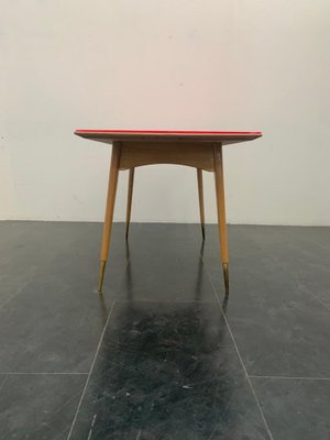 Round Maple & Fuchsia Top Table, 1950s-IJR-1294646