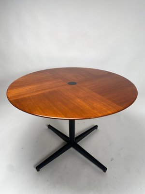 Round Mod. T41 Table in Rosewood attributed to Osvaldo Borsani for Tecno, Italy, 1958-KKZ-1814207