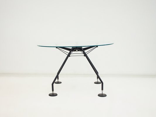 Round Nomos Dining Table by Sir Norman Foster & Partner for Tecno, 1980s-ZYF-1769818