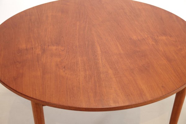 Round Teak Dining Room Table, Denmark, 1960s-BQ-2042272