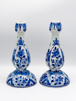 Royal Delft Blue Tulip-Shaped Candlesticks, 1992, Set of 2-TJZ-2022507