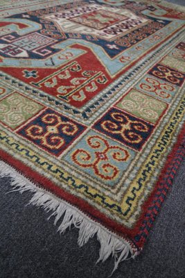 Rug with Graphic Pattern and Contrasting Colors-HPP-1746751