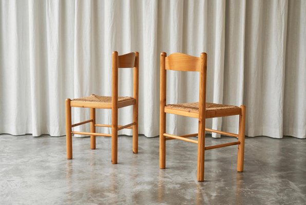 Rustic Chalet Chic Chairs in Pine and Rush by Vico Magistretti, 1970s, Set of 6-FEW-2028647