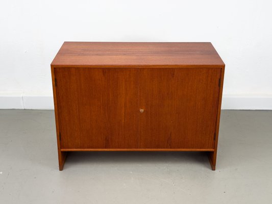 Ry-100 Teak Cabinet by Hans J. Wegner for Ry Møbler, 1959-QEQ-2021235