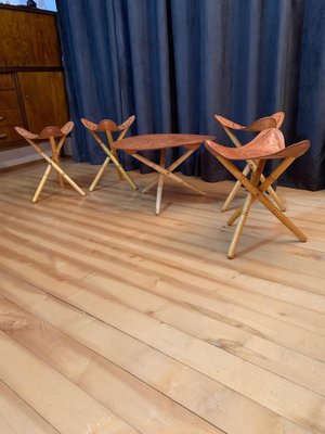 Safari Stools & Table Set, 1970s, Set of 5-RTR-952590