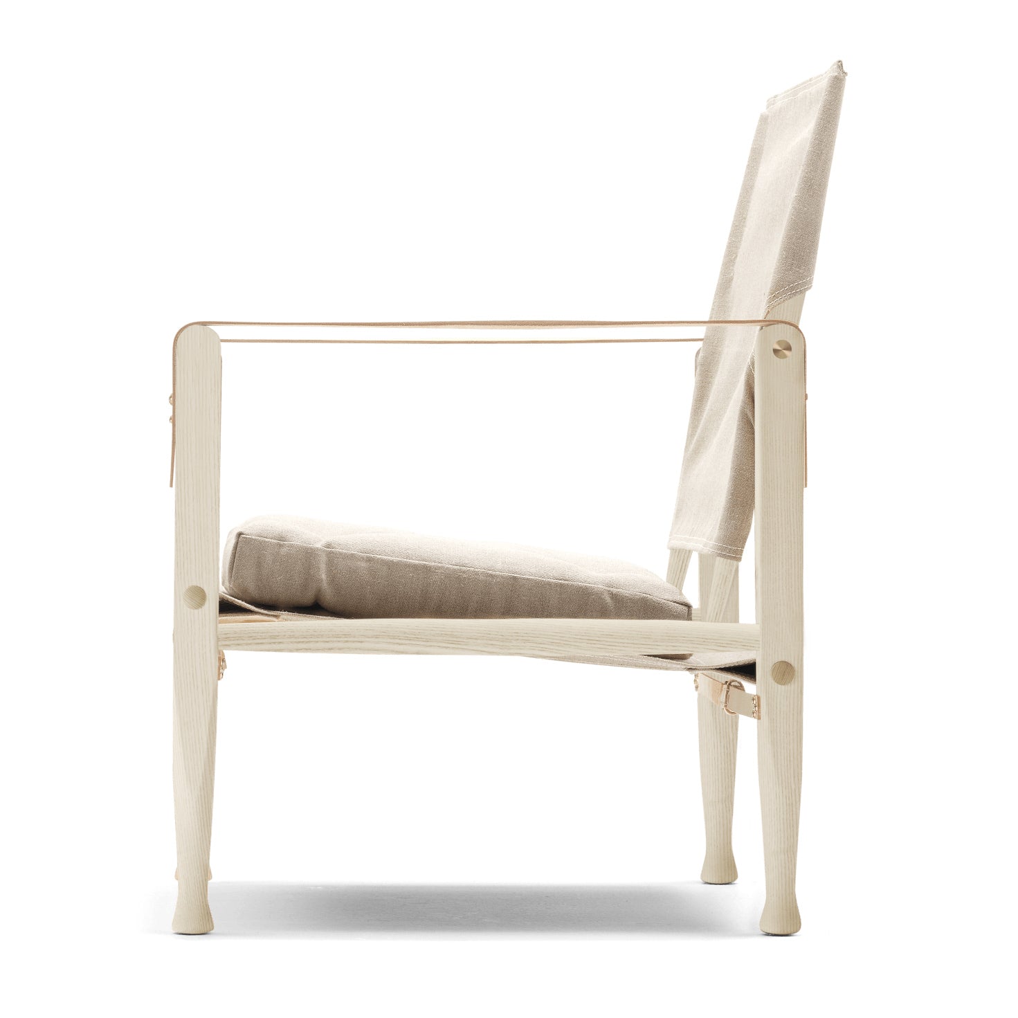 KK47000 | Safari Chair by Carl Hansen & Søn #White oiled ash / Canvas natural / Saddle leather