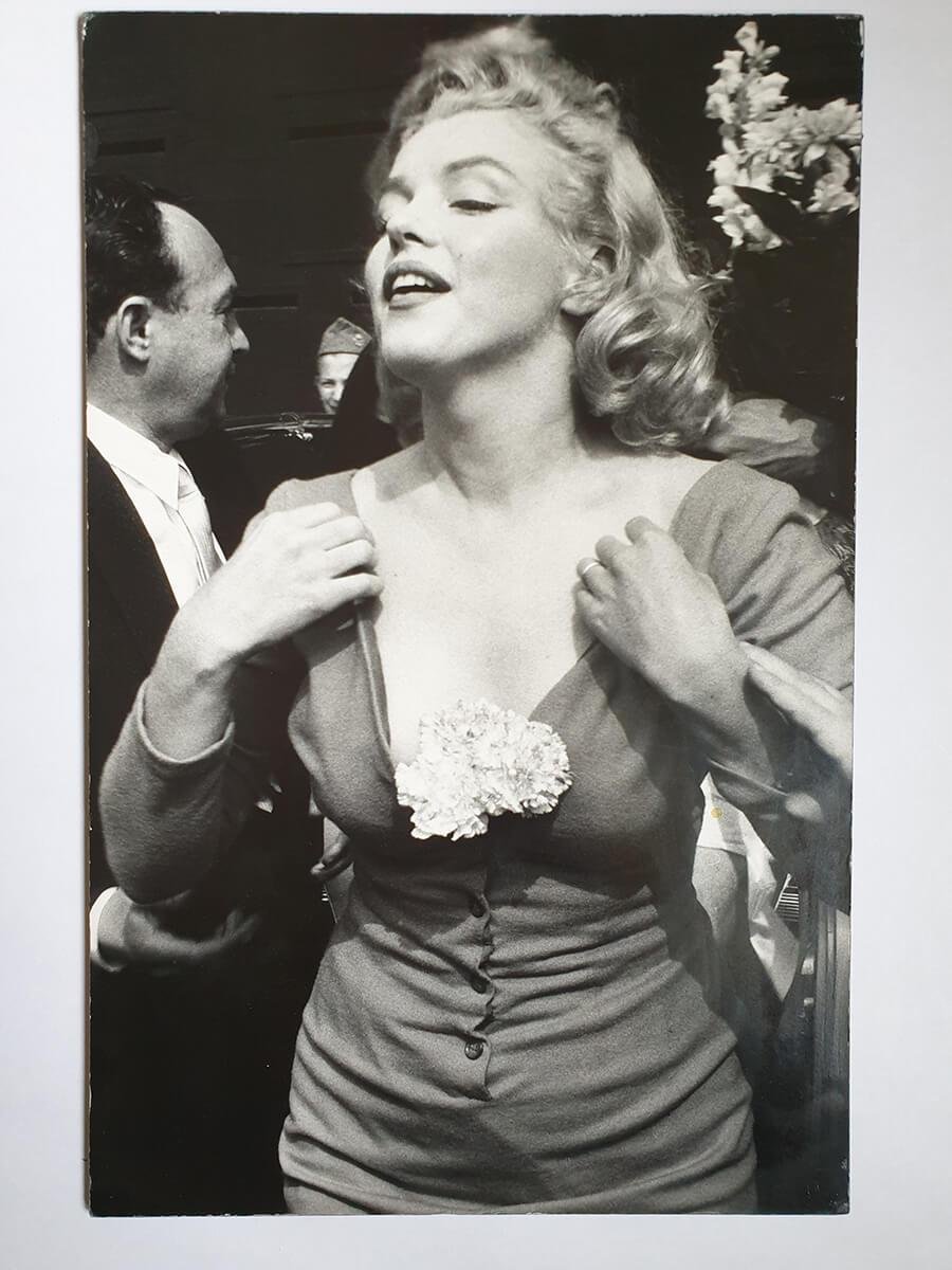 Sam Shaw Marilyn Monroe "Cocktail party during the USA - Israel football match" 1959