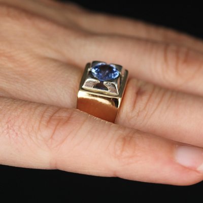 Sapphire 18 Karat Yellow Gold Tank Signet Ring, 1940s-OLU-1743325