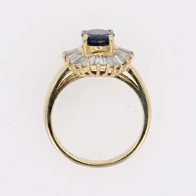 Sapphire Trapeze Cut Diamonds 18 Karat Yellow Gold Ring, 1980s-OLU-2042372