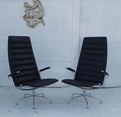 SAS Copenhagen Airport Lounge Chairs by Jens Ammunsen for Fritz Hansen, 1981, Set of 2-AWL-769033