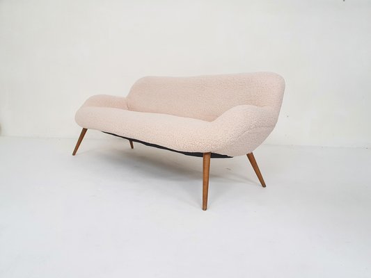 Scandinanvian Modern Sofa in Boucle, Denmark, 1960s-ZO-1297760