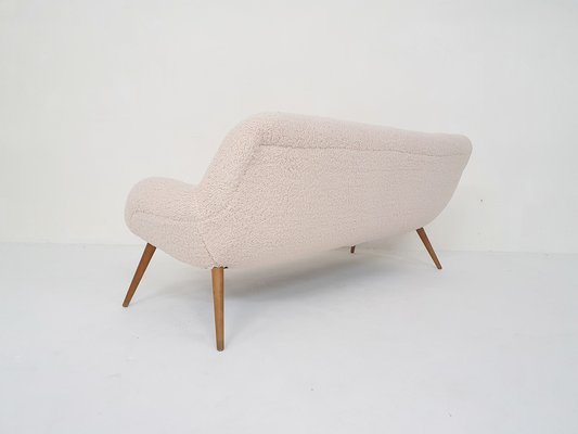 Scandinanvian Modern Sofa in Boucle, Denmark, 1960s-ZO-1297760