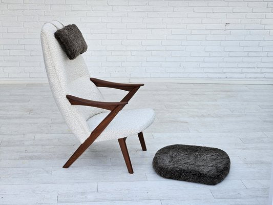 Scandinavian Armchair in Leather & Teak, 1960s-TMW-1791470