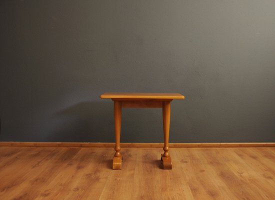 Scandinavian Ash Table on Turned Legs-KDW-1309782