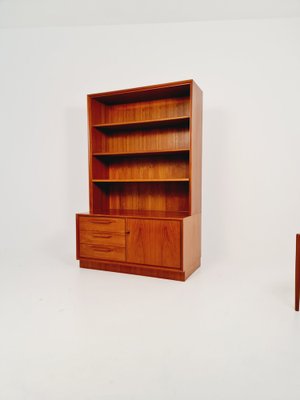 Scandinavian Bookshelf in Teak Veneer by Strobeck, Denmark, 1960s-IQR-1323944