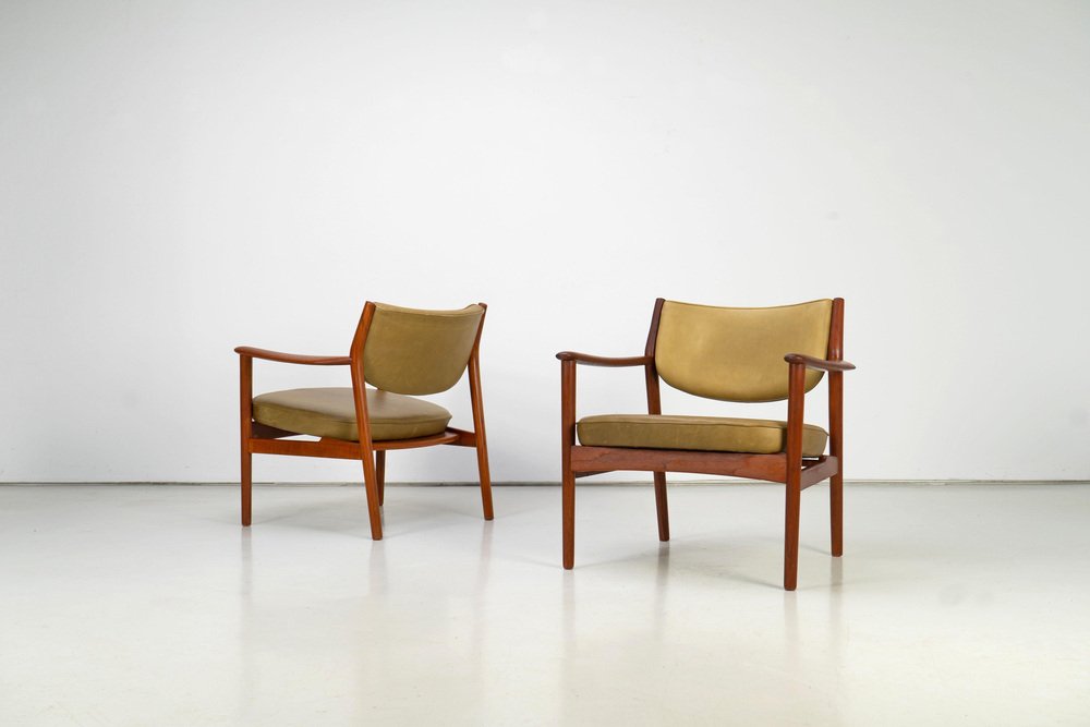 Scandinavian Easy Chairs with Teak and Leather by Westnofa, 1960s, Set of 2