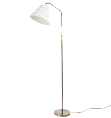 Scandinavian Floor Lamp in Brass with Pleated Shade, 1950s-HPQ-1399202