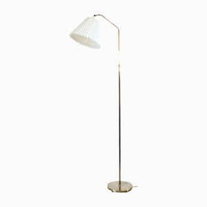 Scandinavian Floor Lamp in Brass with Pleated Shade, 1950s-HPQ-1399202