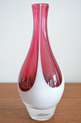 Scandinavian Glass Vase attributed to Vicke Lindstrand for Kosta, 1960s-OV-1384087