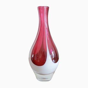 Scandinavian Glass Vase attributed to Vicke Lindstrand for Kosta, 1960s-OV-1384087