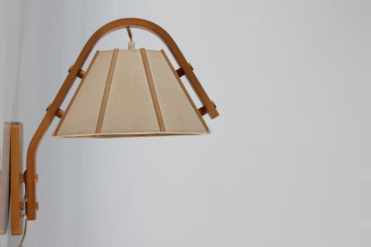 Scandinavian Modern Aneta Wall Lamp in Beech by Jan Wickelgren, Sweden, 1970s