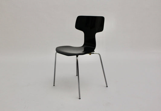 Scandinavian Modern Black Lounge Chairs by Arne Jacobsen for Fritz Hansen, 1970s, Set of 2