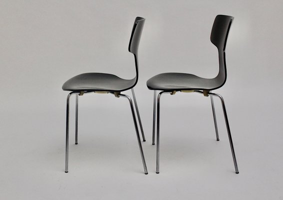 Scandinavian Modern Black Lounge Chairs by Arne Jacobsen for Fritz Hansen, 1970s, Set of 2-NB-702437