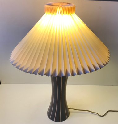 Scandinavian Modern Black & White Ceramic Table Lamp, 1970s-LCR-860953