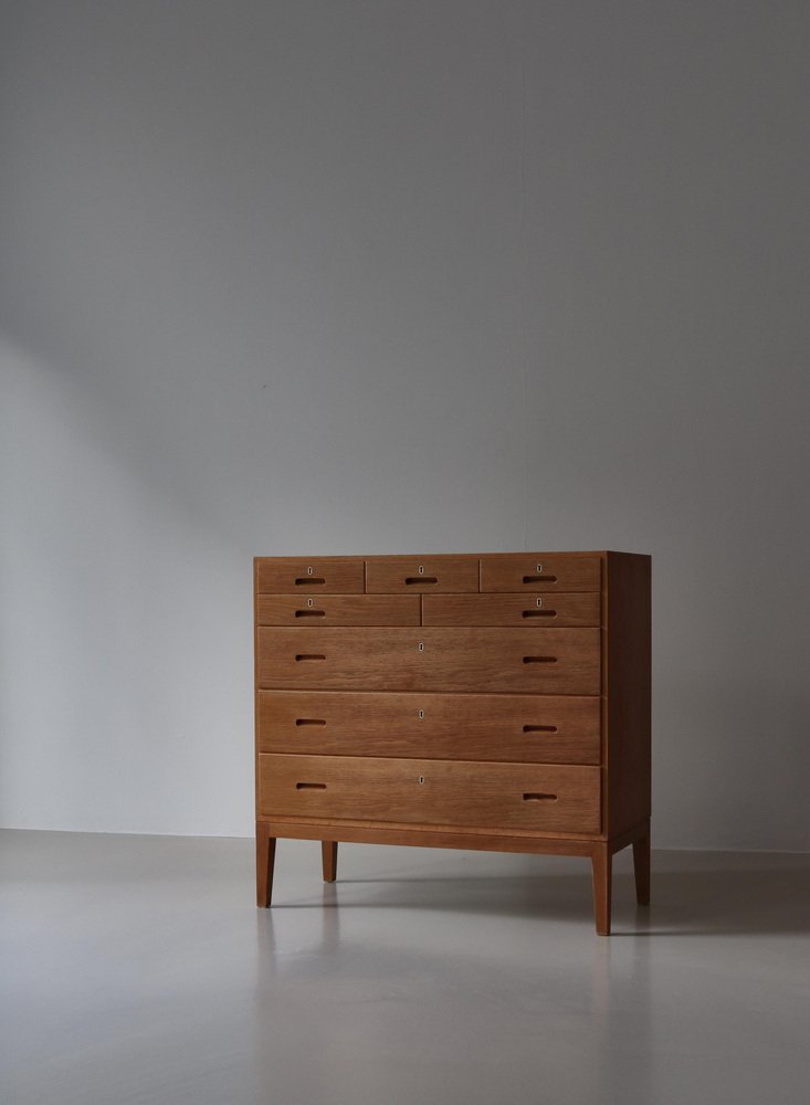 Scandinavian Modern Chest of Drawers in Oak attributed to Kaj Winding, Denmark, 1960s