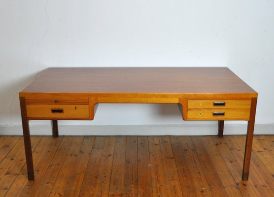 Scandinavian Modern Mahogany Desk by Ejnar Larsen and Axle Bender Madsen for Willy Beck-HPQ-1216136