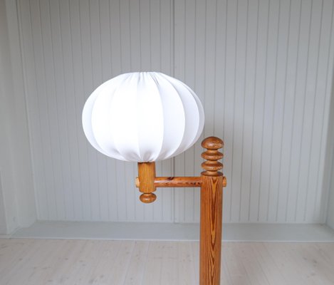 Scandinavian Modern Sculptural Floor Lamp in Pine from Luxus, 1970s-UYK-1793993