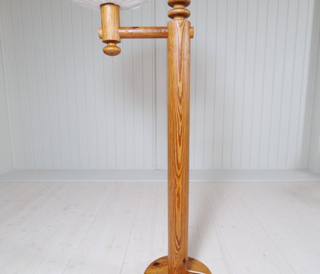 Scandinavian Modern Sculptural Floor Lamp in Pine from Luxus, 1970s-UYK-1793993