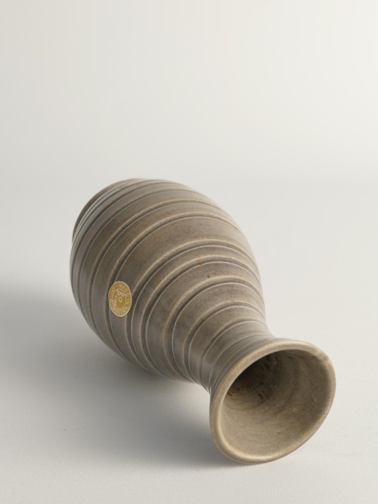 Scandinavian Modern Stoneware Vase by Ewald Dahlskog for Bo Fajans, 1940s